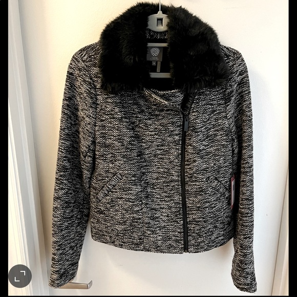 Vince Camuto Jackets & Blazers - Vince Camuto winter blazer